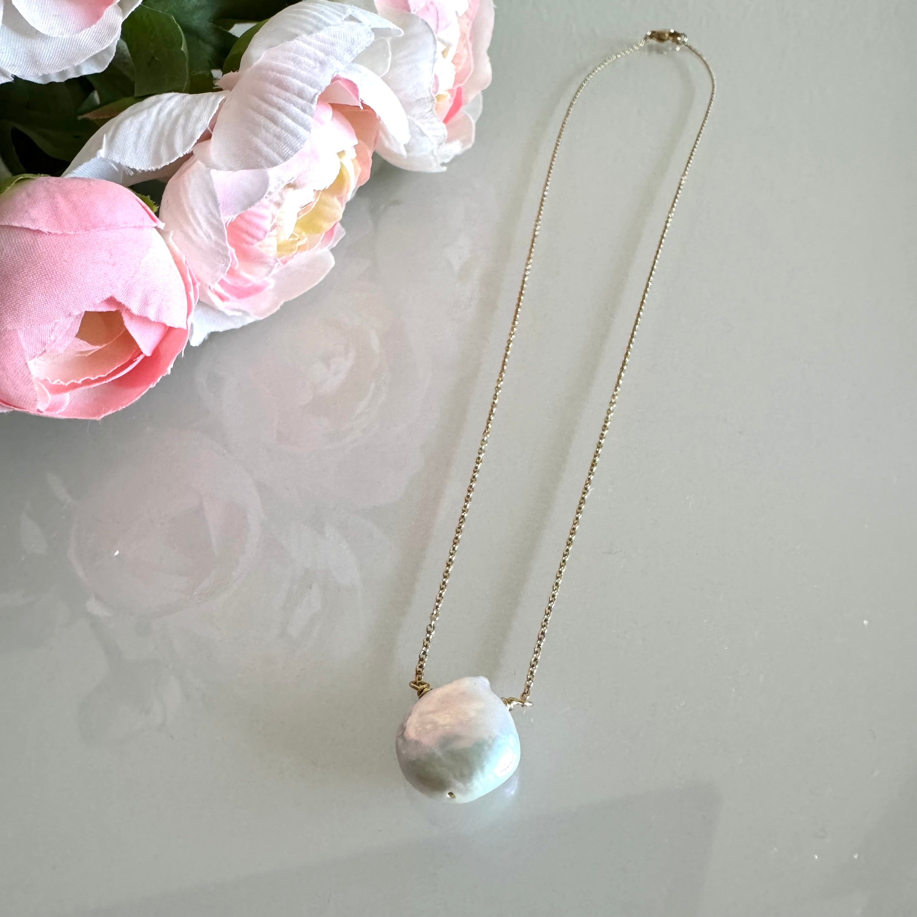 Freshwater pearl necklace with stainless gold chain(Tarnish free & waterproof)