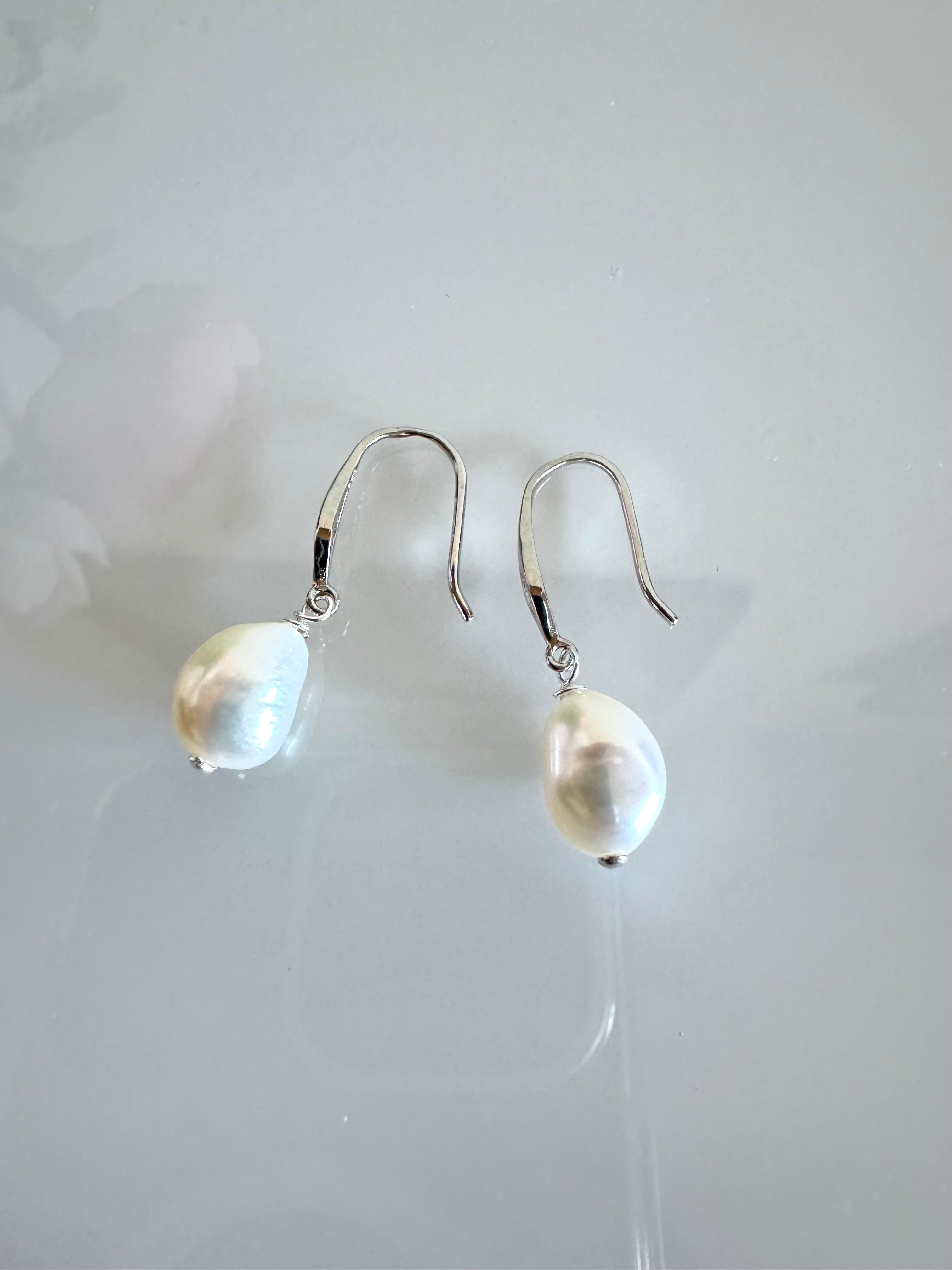 Sterling silver freshwater pearl earrings