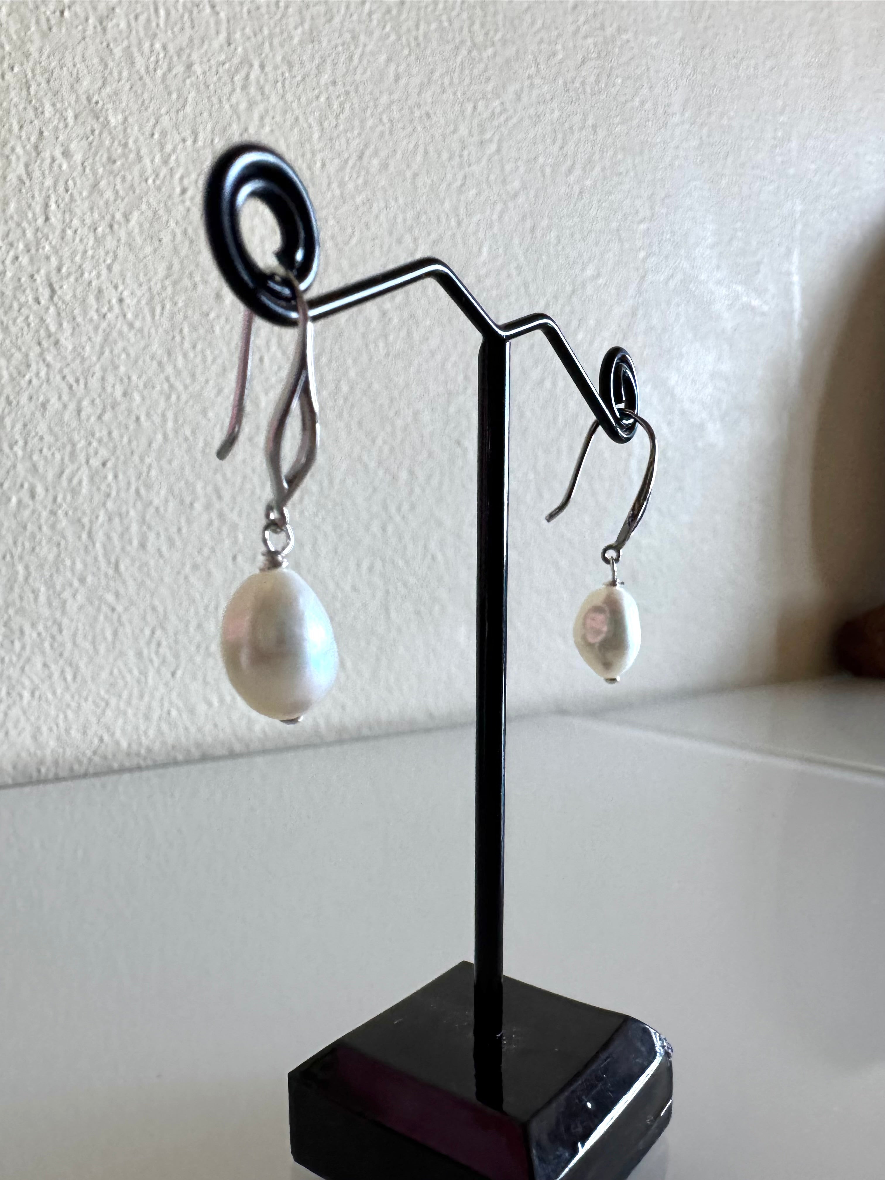 Sterling silver freshwater pearl earrings