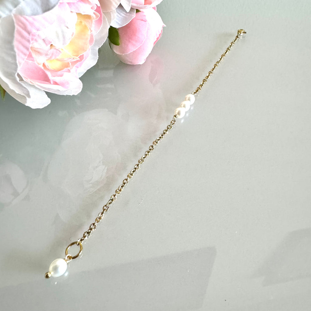 Freshwater pearl chain bracelet with stainless gold(Tarnish free & water proof)