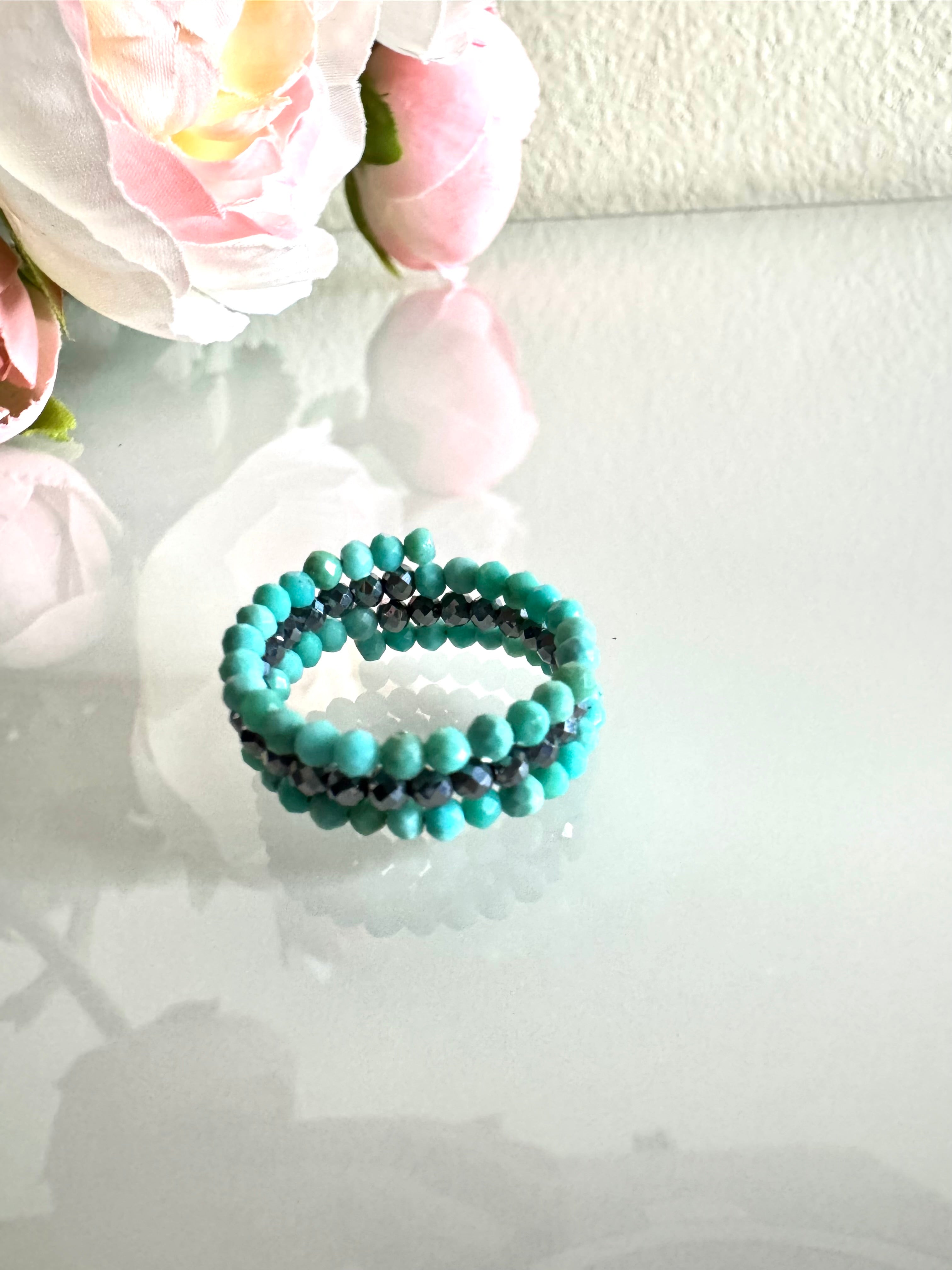 Turquoise and Terahertz stone (faceted) free size memory wire ring