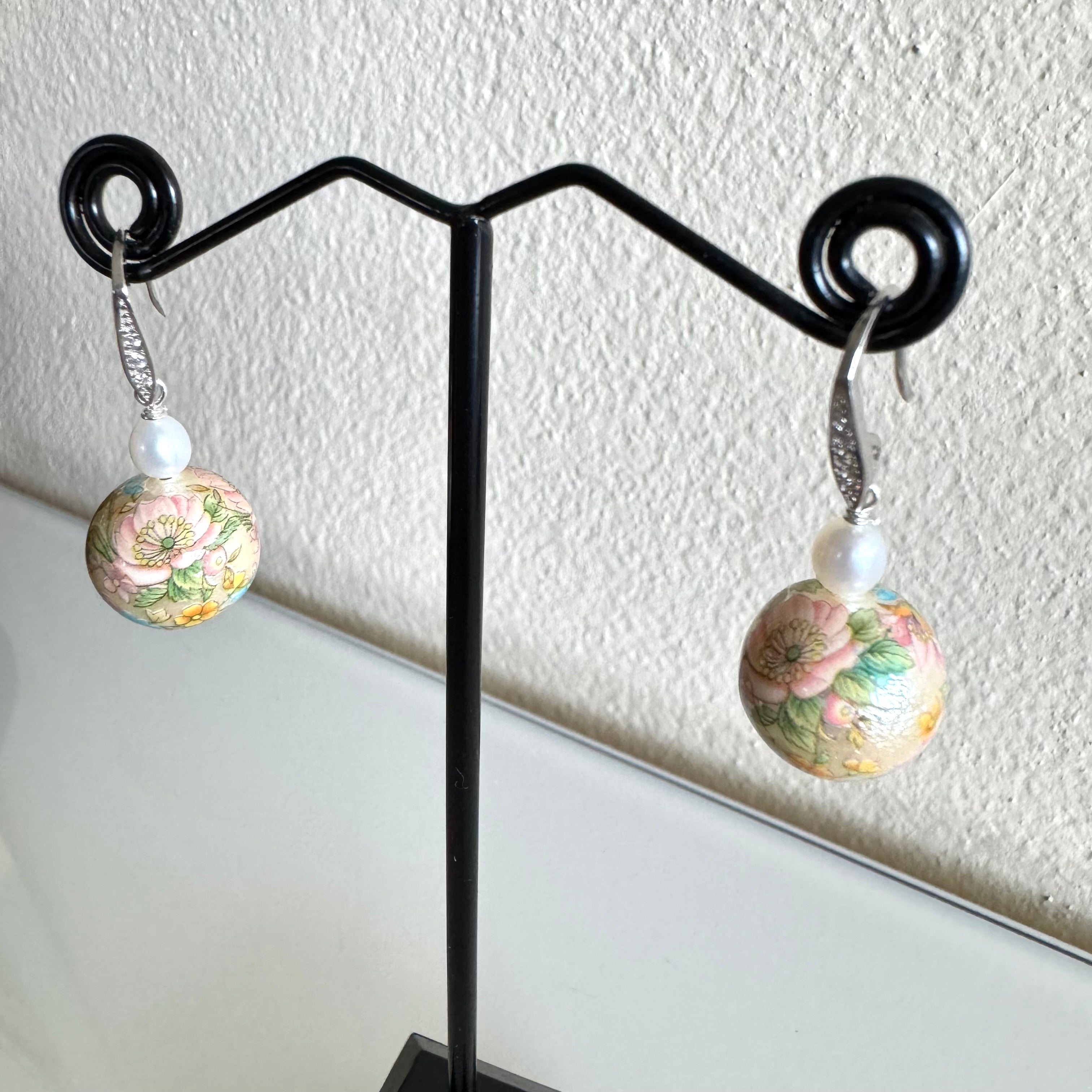 Sterling silver Japanese tensha beads and freshwater pearl earrings