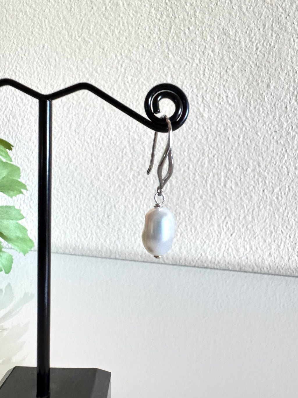Sterling silver freshwater pearl earrings