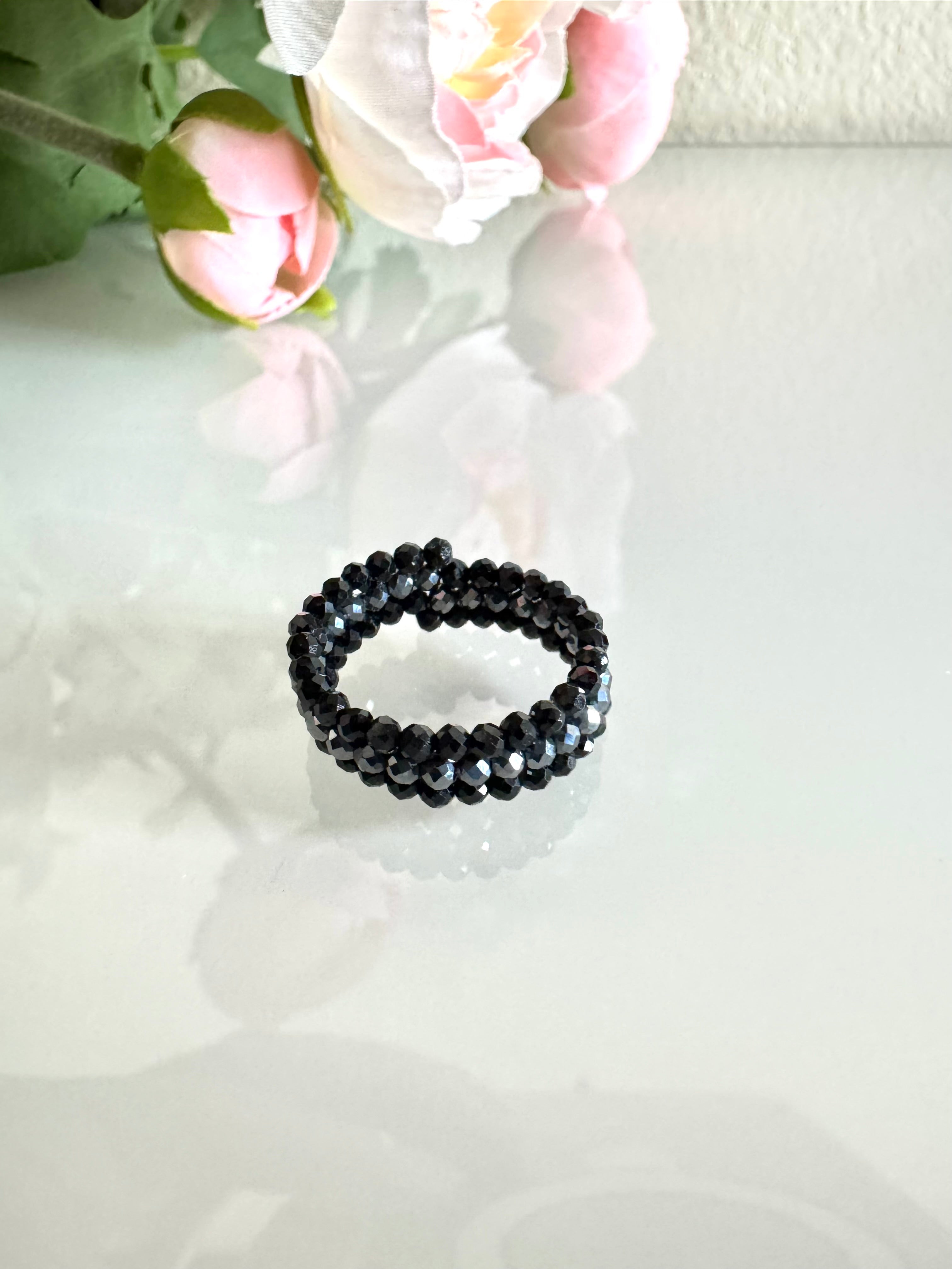 Black spinel and herahertz stone (faceted) free size memory wire ring