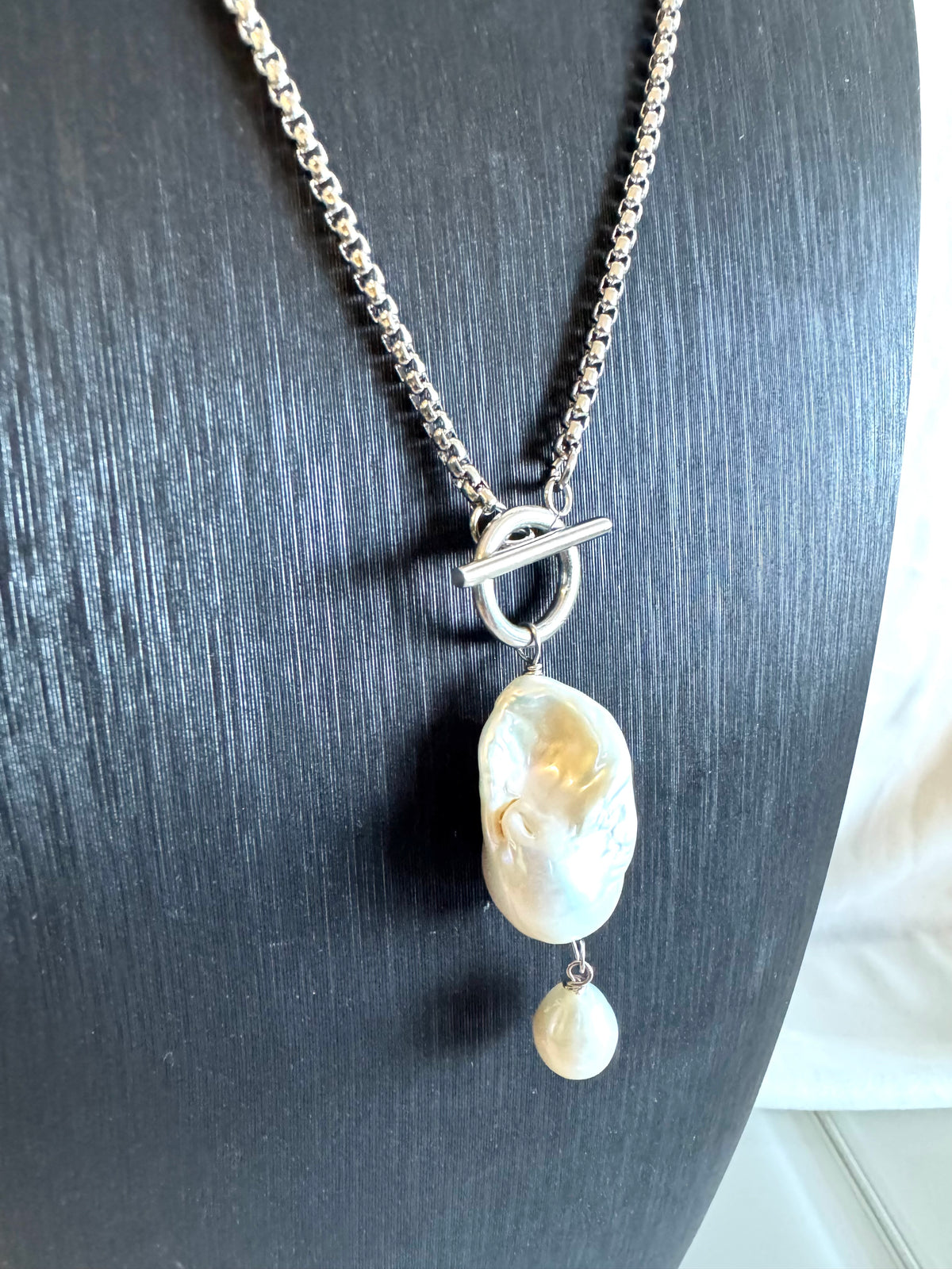 Handmade Baroque Pearl Toggle Necklace, Surgical Stainless Steel Chain, Minimalist Jewelry