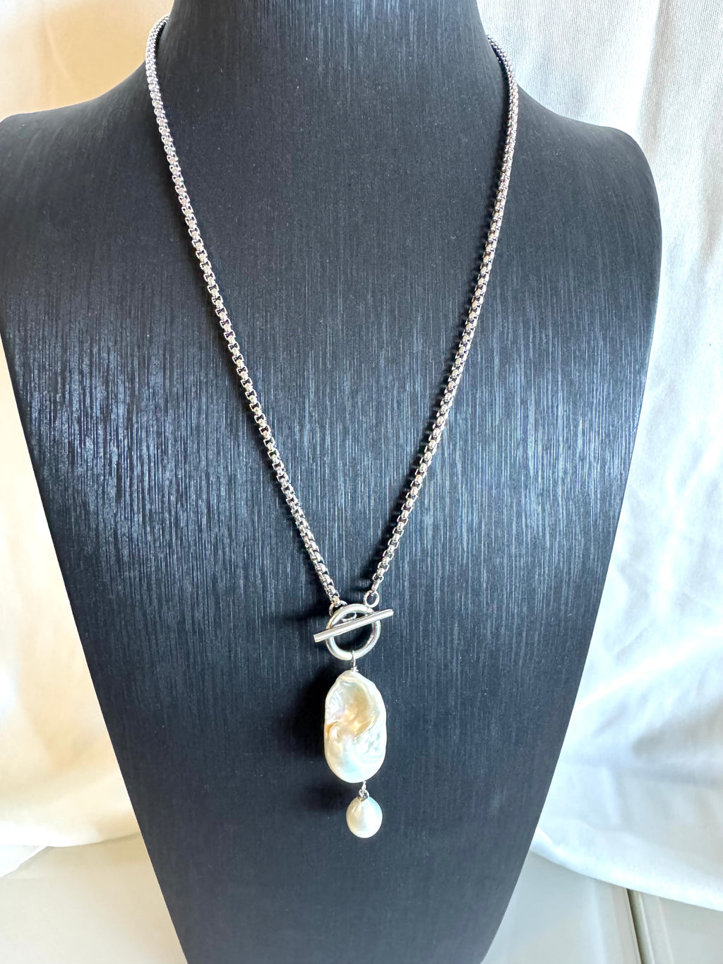 Handmade Baroque Pearl Toggle Necklace, Surgical Stainless Steel Chain, Minimalist Jewelry