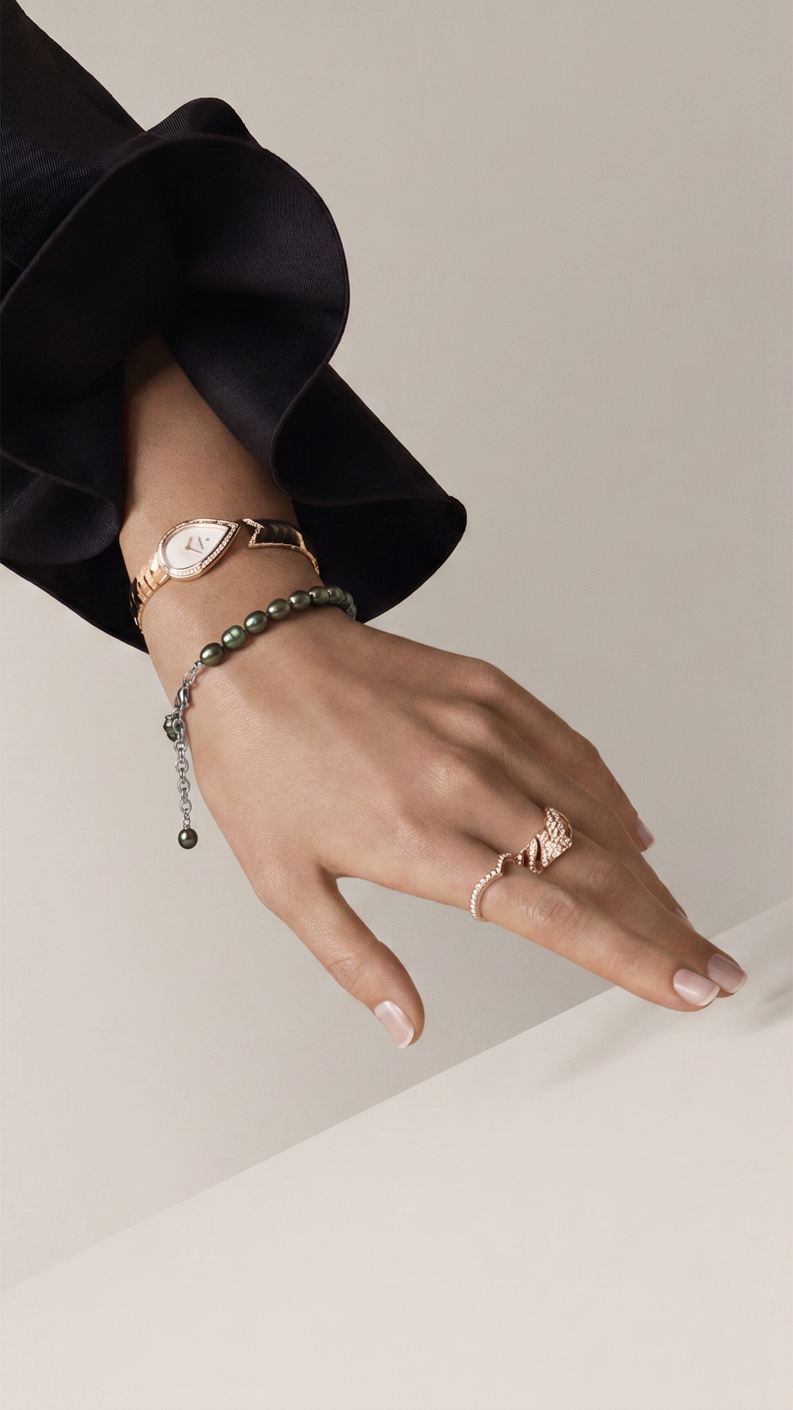 Freshwater oval shape black pearl bracelet with surgical stainless chain &clasps