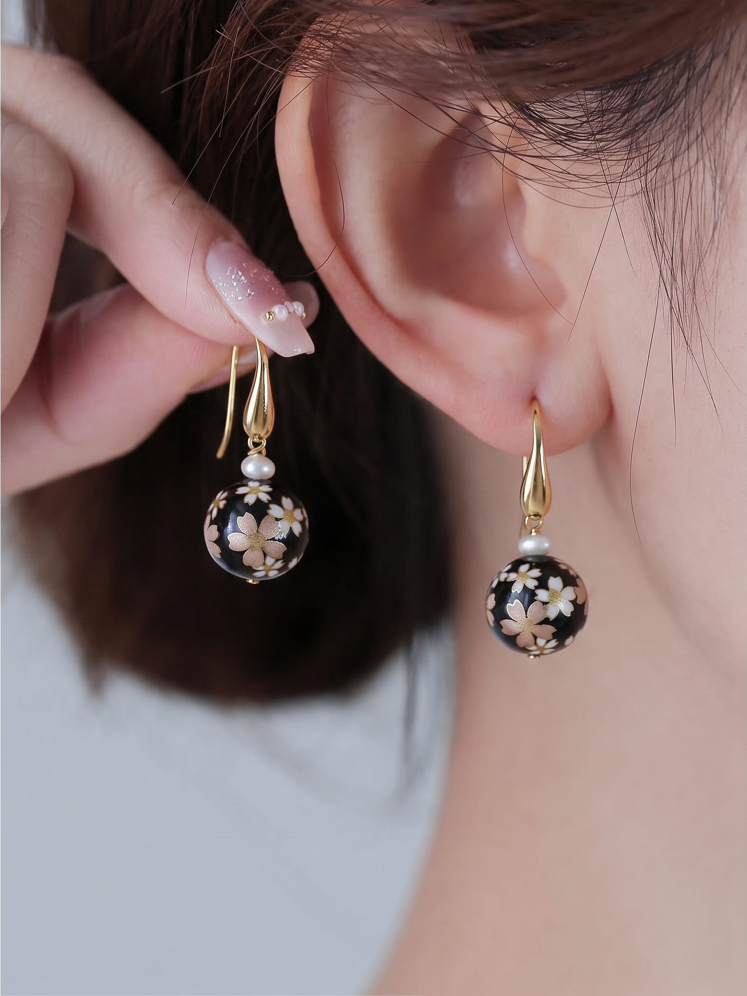 Sterling silver Japanese tensha beads and freshwater pearl earrings