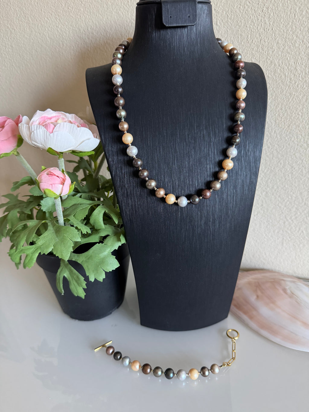 Matching bracelet is selling separately 