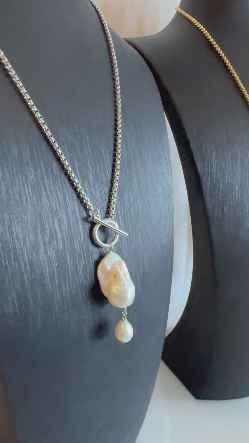 Handmade Baroque Pearl Toggle Necklace, Surgical Stainless Steel Chain, Minimalist Jewelry